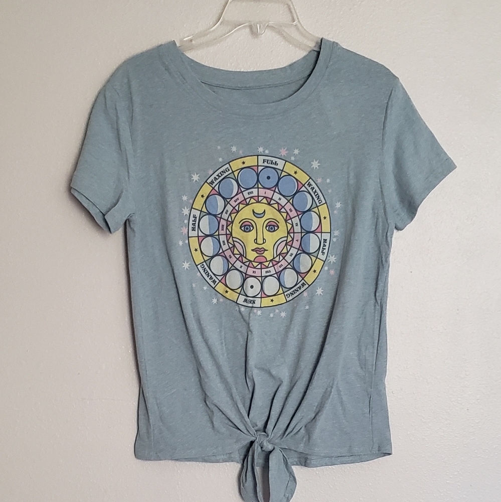 Zoe + Liv NEW Graphic Tee
